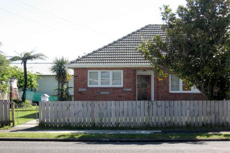 Photo of property in 8a Barrack Street, Whanganui, 4500