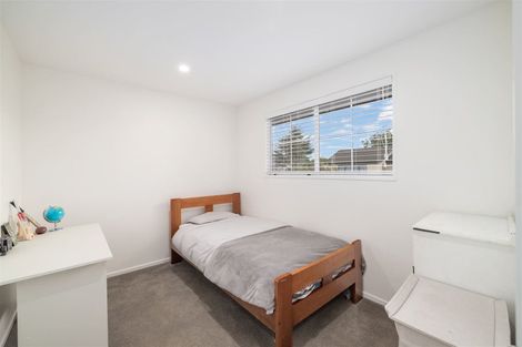 Photo of property in 6 Pasadena Place, Harewood, Christchurch, 8051