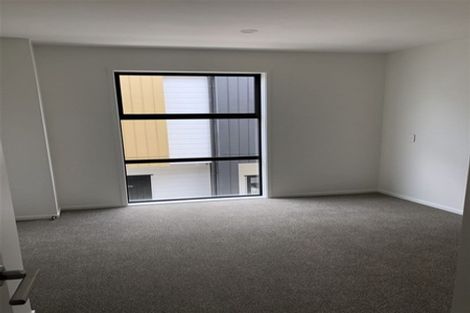 Photo of property in 4/47a Huntington Drive, Huntington Park, Auckland, 2013