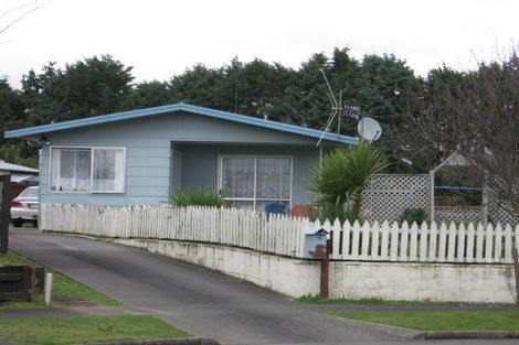 Photo of property in 19 Capri Place, Awapuni, Palmerston North, 4412