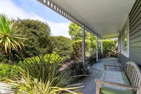 Photo of property in 33 Mihiwaka Road, Long Beach, Port Chalmers, 9081