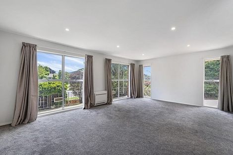 Photo of property in 19 Rutherglen Avenue, Ilam, Christchurch, 8041
