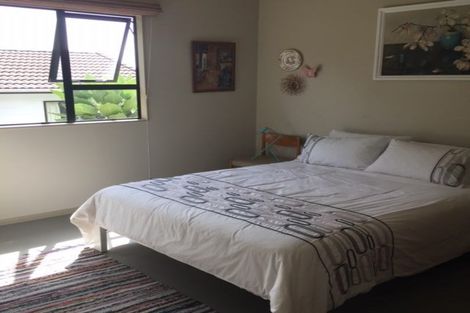Photo of property in 27 Hicks Crescent, Waikanae Beach, Waikanae, 5036