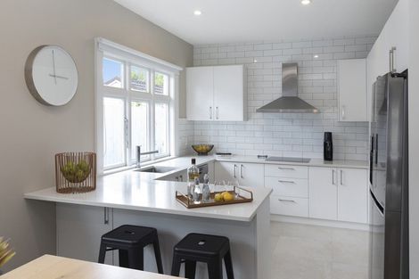 Photo of property in 59 Kotare Street, Fendalton, Christchurch, 8041