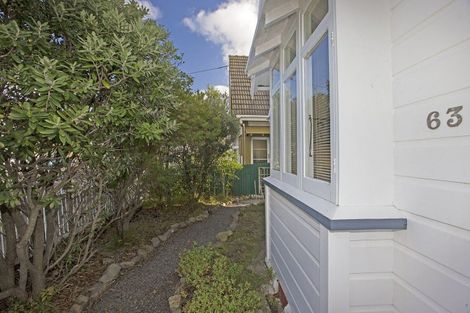 Photo of property in 63 Endeavour Street, Lyall Bay, Wellington, 6022