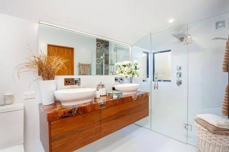 Photo of property in 2a Richmond Street, Fitzroy, New Plymouth, 4312