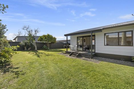 Photo of property in 74 Topaz Drive, Papamoa Beach, Papamoa, 3118