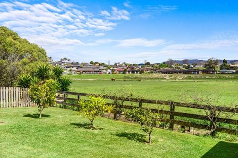 Photo of property in 27b Edgehill Place, Te Puke, 3119