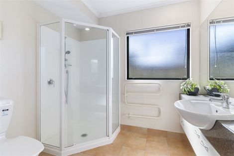 Photo of property in 12 Moy Place, East Tamaki Heights, Auckland, 2016