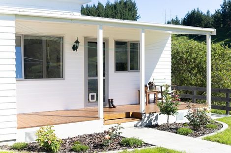 Photo of property in 250 Brunswick Road, Brunswick, Whanganui, 4571