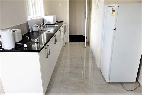 Photo of property in 3 Luke Place, Otara, Auckland, 2023