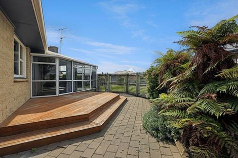 Photo of property in 137 Mcmurdo Street, Tinwald, Ashburton, 7700