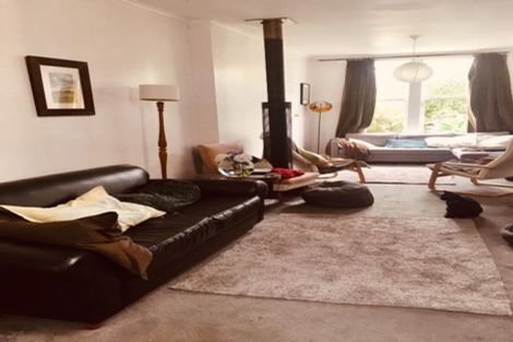 Photo of property in 5 Edinburgh Terrace, Berhampore, Wellington, 6023