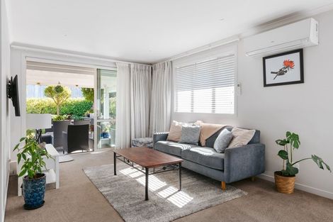 Photo of property in Waterview Estate, 60/4 Greystone Place, Omokoroa, 3114