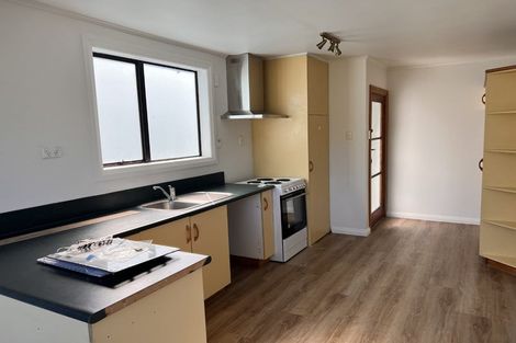 Photo of property in 18 De Havilland Street, Hornby, Christchurch, 8042