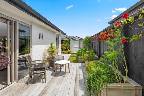 Photo of property in 104 Coast Boulevard, Papamoa Beach, Papamoa, 3118
