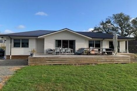 Photo of property in 16g Tamumu Road, Waipawa, 4210