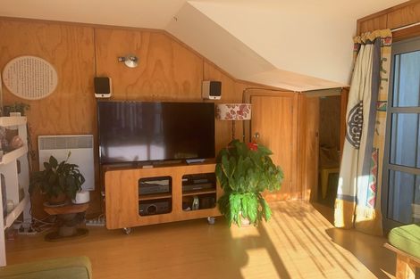 Photo of property in 131 Cockayne Road, Khandallah, Wellington, 6035