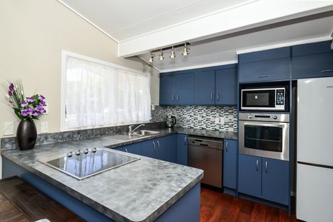 Photo of property in 71 Fairview Street, Fairview Downs, Hamilton, 3214