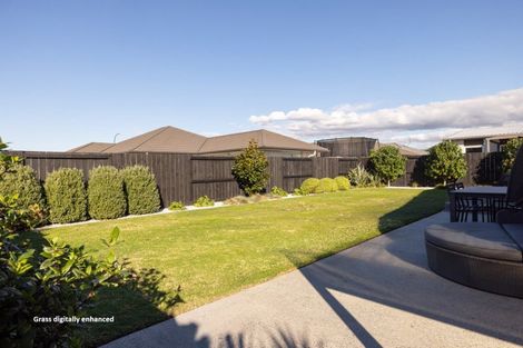 Photo of property in 8 Cupples Street, Papamoa Beach, Papamoa, 3118