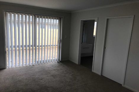 Photo of property in 15 Perla Road, Pukekohe, 2120