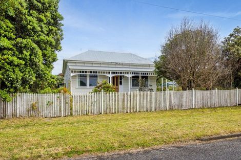 Photo of property in 14 Albany Street, Patea, 4520