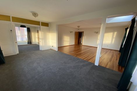 Photo of property in 121 Breaker Bay Road, Breaker Bay, Wellington, 6022