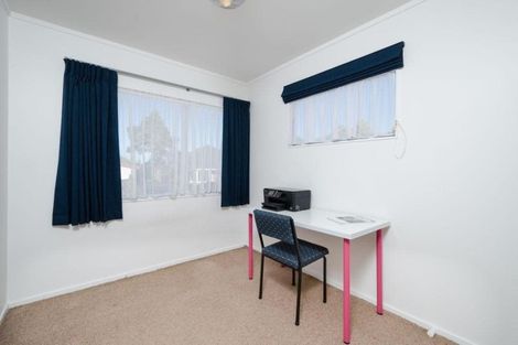 Photo of property in 204b Edmonton Road, Te Atatu South, Auckland, 0610