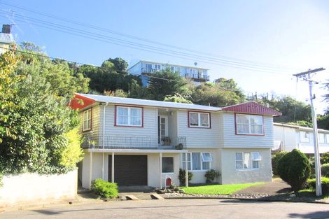Photo of property in 15 Angell Street, Johnsonville, Wellington, 6037