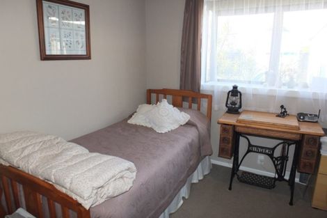 Photo of property in 8 Mack Street, Foxton Beach, Foxton, 4815