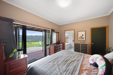 Photo of property in 22 Falls Road, Hunua, Papakura, 2583