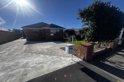 Photo of property in 220 Harewood Road, Bishopdale, Christchurch, 8053