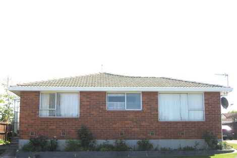 Photo of property in 1/3 James Condon Place, Redwood, Christchurch, 8051