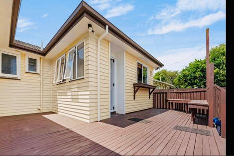Photo of property in 9 Mcentee Street, Papakura, 2110