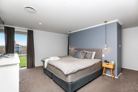 Photo of property in 39 Smith Street, Lepperton, New Plymouth, 4373