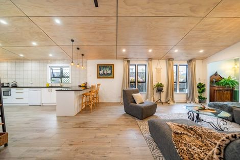 Photo of property in 54 Granville Street, Silverstream, Upper Hutt, 5019