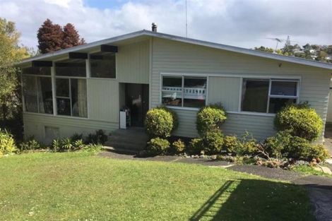 Photo of property in 16 Orton Street, Glenfield, Auckland, 0627