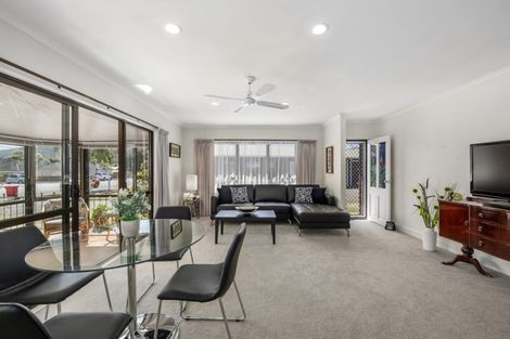 Photo of property in 4/30 King Street, Ebdentown, Upper Hutt, 5018