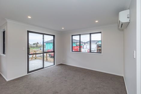 Photo of property in 71b Hinemoa Street, Levin, 5510