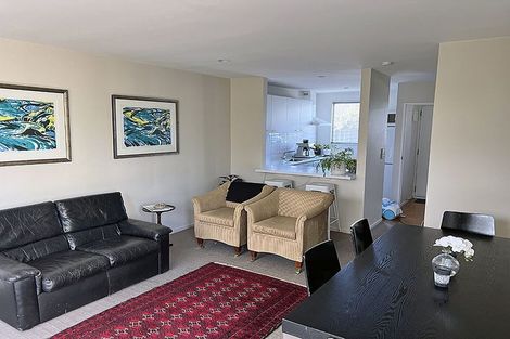 Photo of property in 2/39 Derby Street, St Albans, Christchurch, 8014