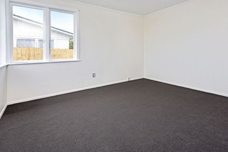 Photo of property in 3 Luke Place, Otara, Auckland, 2023