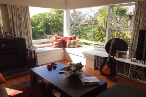 Photo of property in 1/18 Firth Road, Torbay, Auckland, 0630