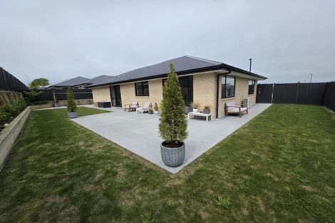 Photo of property in 13 Royal Oak Crescent, Holmes Hill, Oamaru, 9401