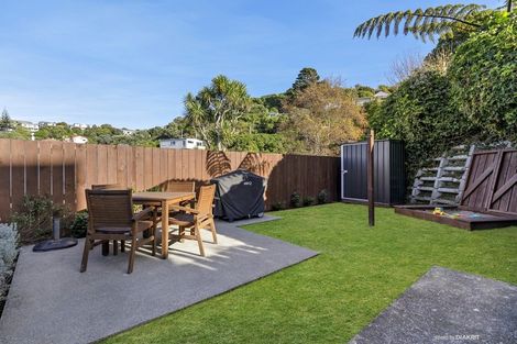 Photo of property in 76 Farnham Street, Mornington, Wellington, 6021