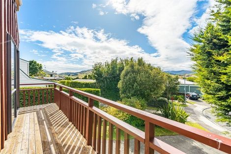Photo of property in 9 Tregony Place, Camborne, Porirua, 5026