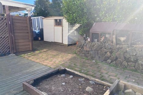 Photo of property in 1/15 Roseberry Avenue, Birkenhead, Auckland, 0626