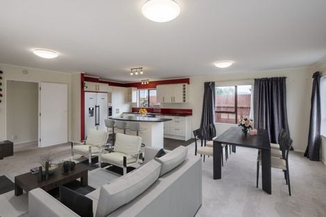 Photo of property in 4 Graham Grove, Waikanae, 5036