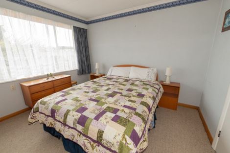 Photo of property in 6 Campbell Street, Alexandra, 9320