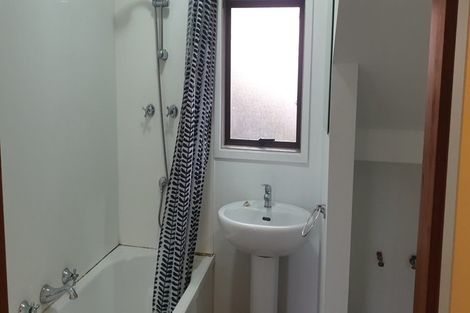 Photo of property in 2 Margaret Drive, Omokoroa, 3114