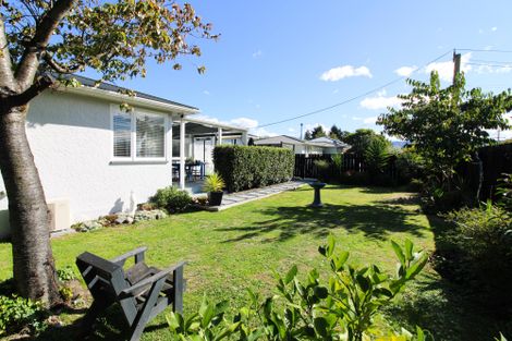 Photo of property in 21 Kent Street, Carterton, 5713